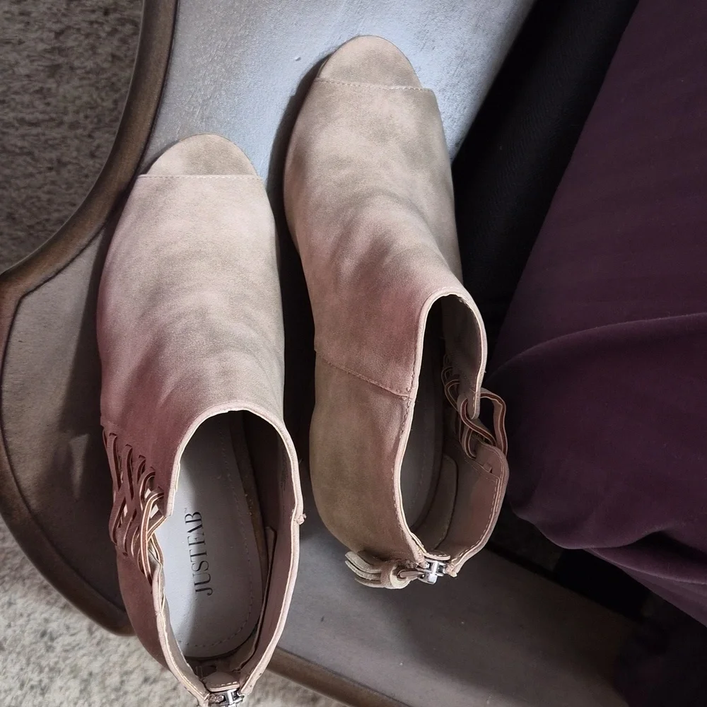 JUST FAB Taupe Suede, Side Lace Boot With Tassle Back. Size 9. Worn Once.